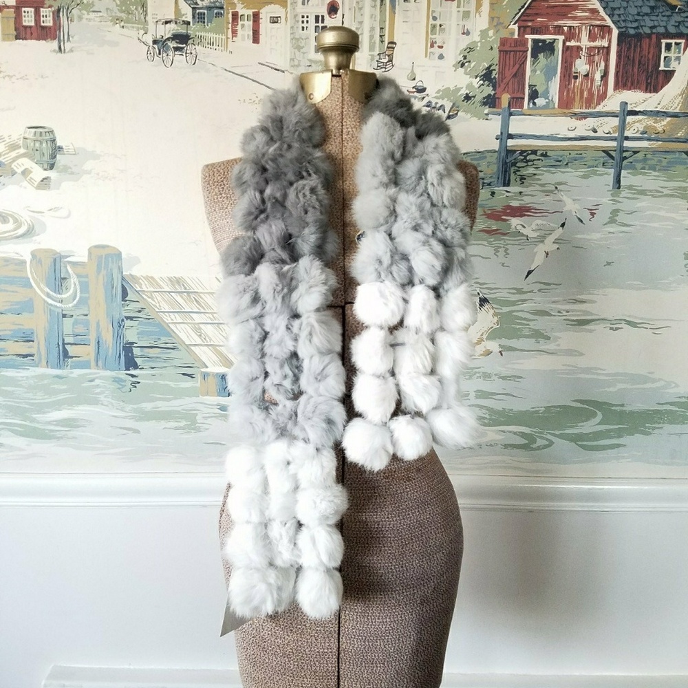 BRAND NEW Adrienne Landau real rabbit fur ombre po